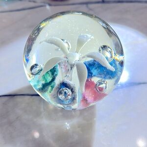 VTg Hand Blown Art Glass FLORAL PAPERWEIGHT Controlled Bubbles Polished Bottom